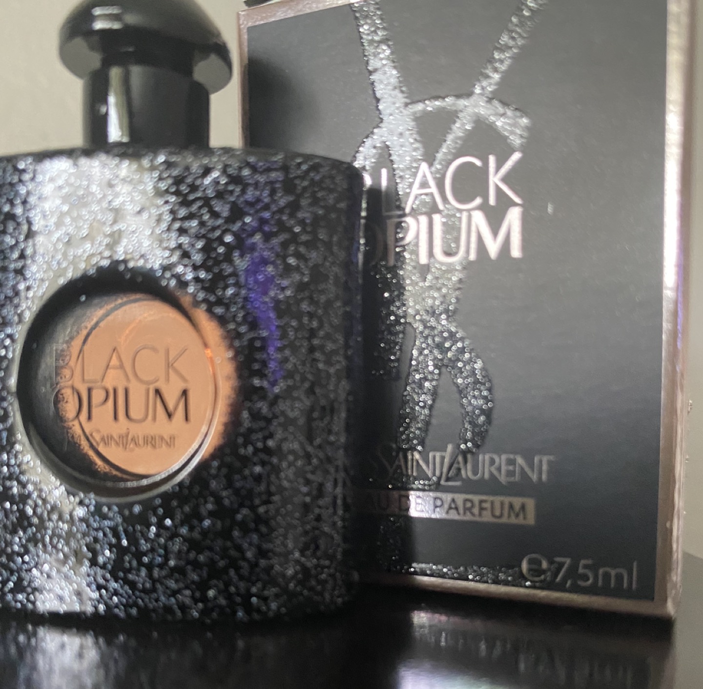 Miniature, travel size, collectible YSL Black Opium EDP 7.5ml. image indicator(3)
