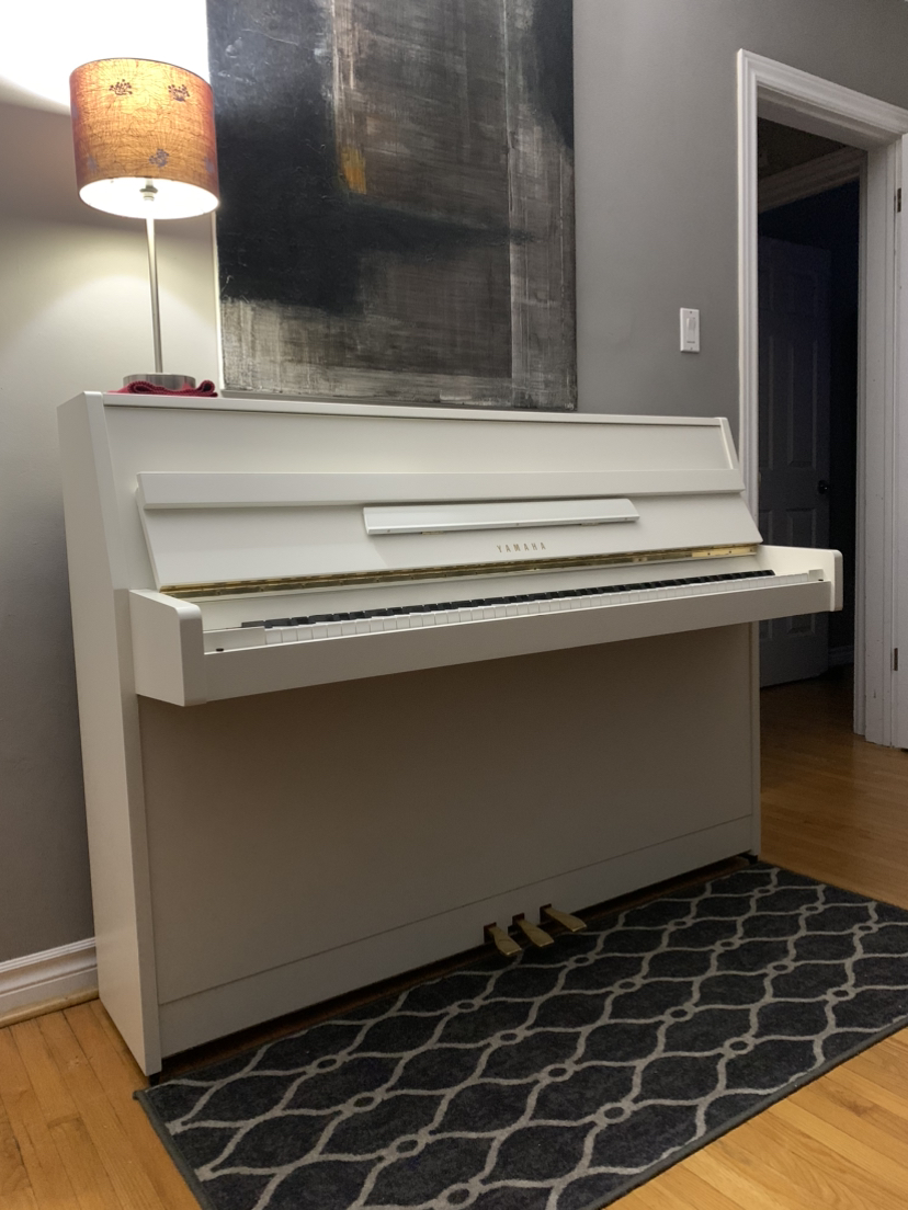 Yamaha upright Piano - photo 2