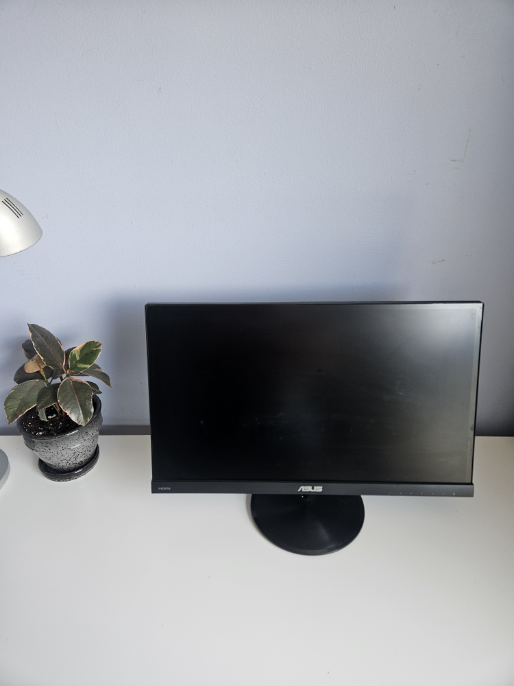 24" Computer Monitor Asus vp239hp thumbnail
