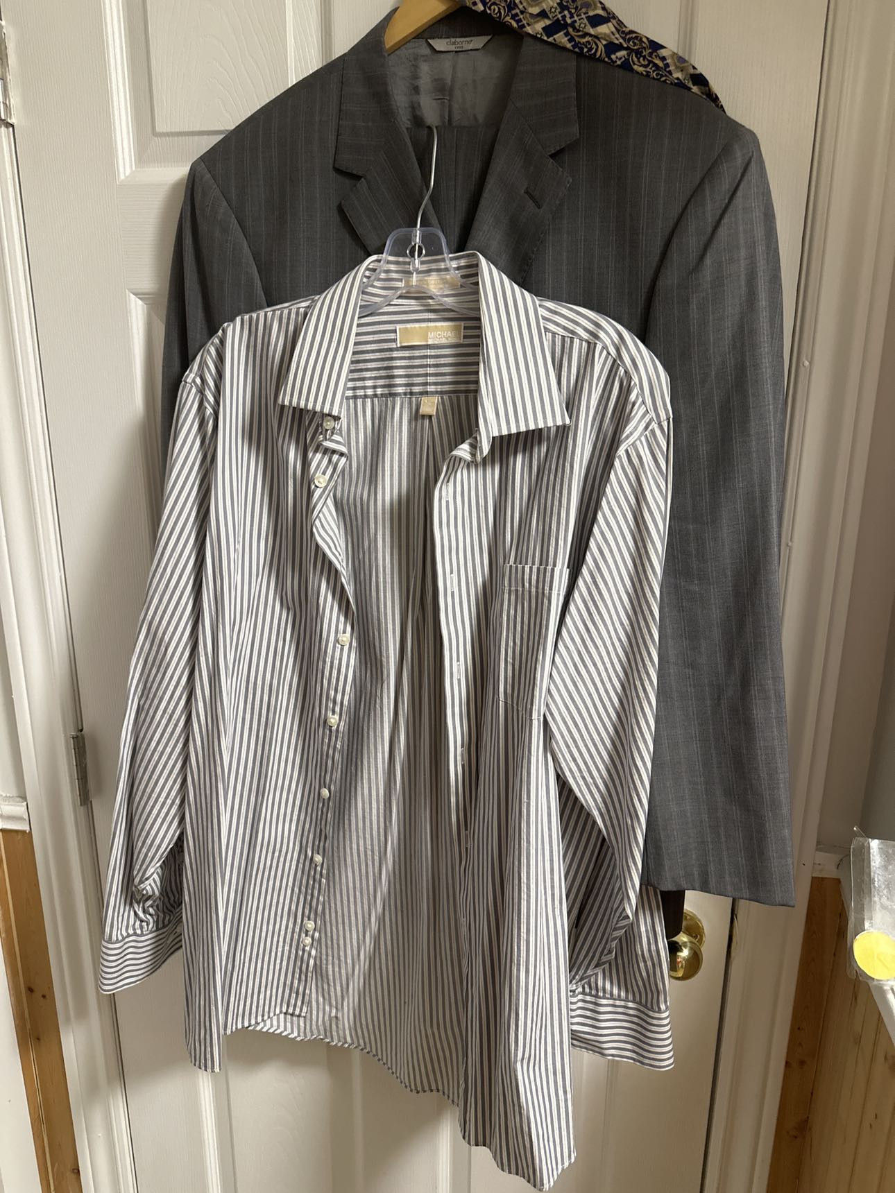 Men suit,extra jacket and dress shirt  XL $20 thumbnail