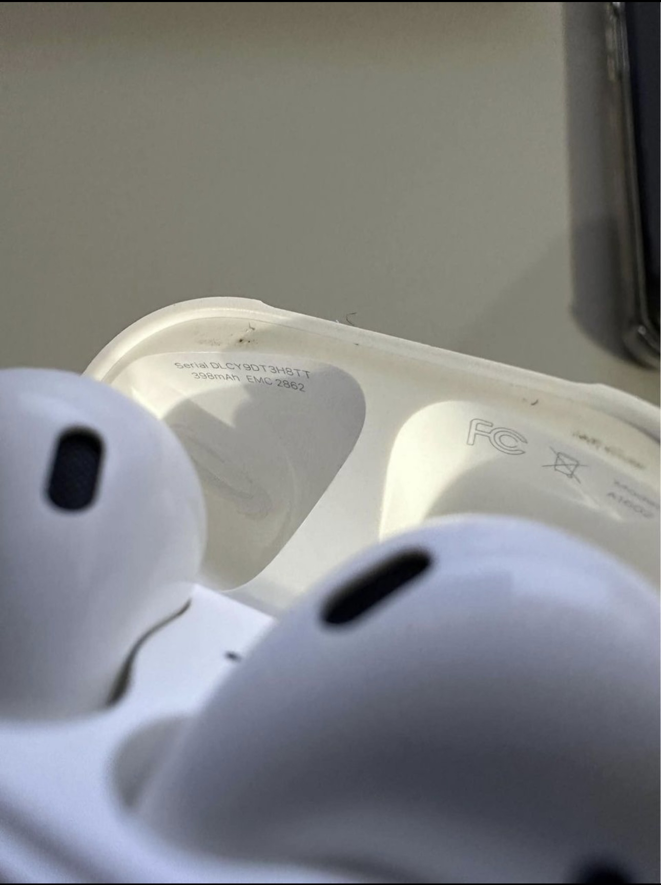 AirPods 1st Gen - photo 4