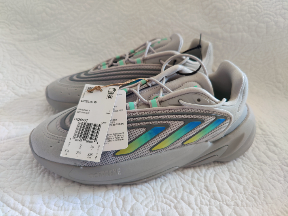 Ozelia shoes Adidas size 6.5 women - photo 4