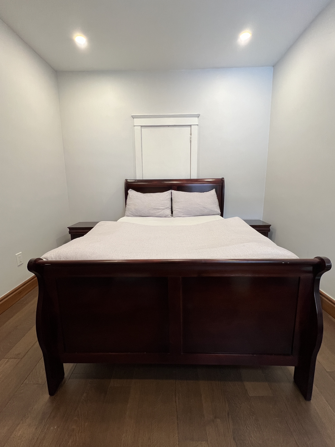 Bed Full/Double+Night Stand+Box Spring