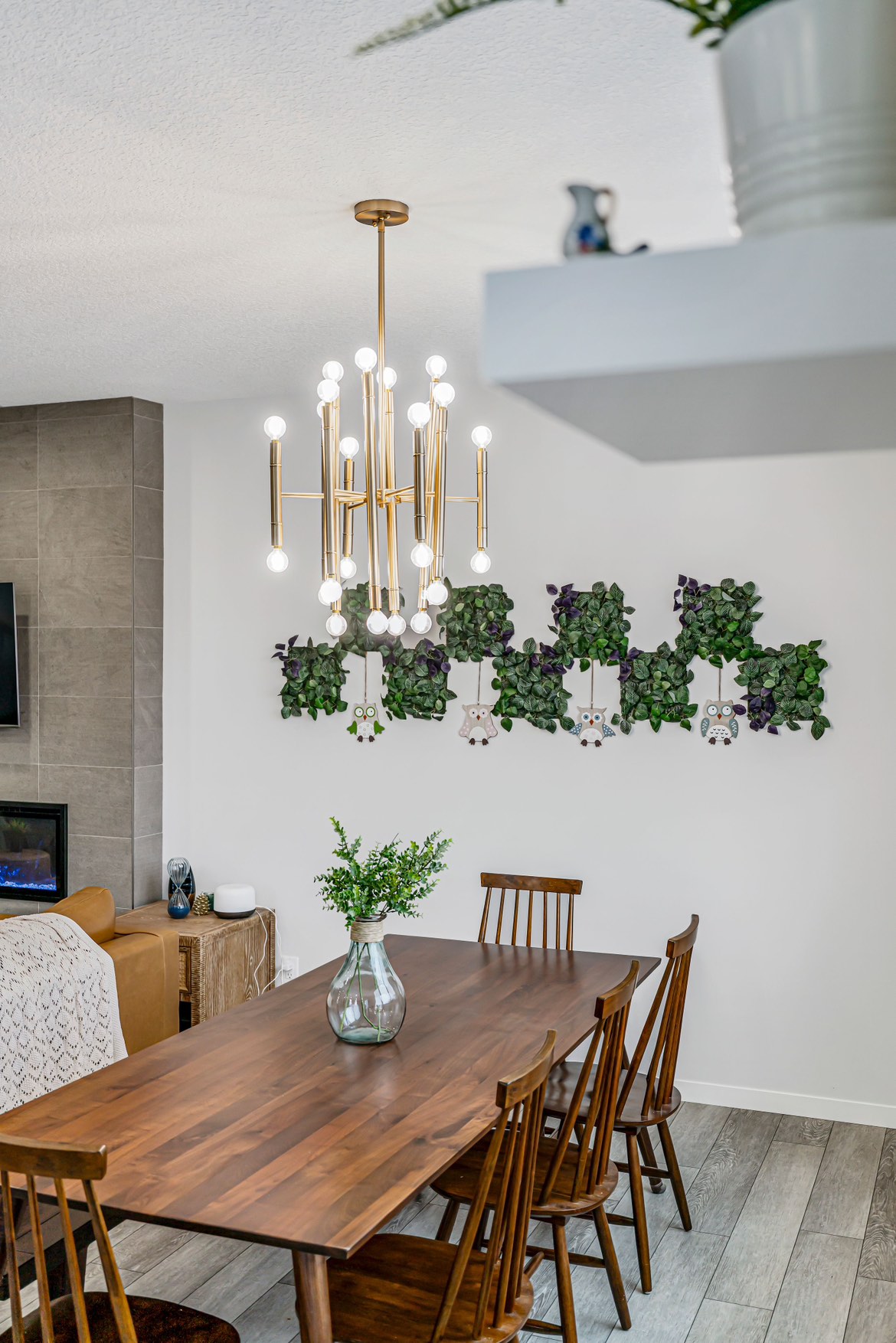 Dining table(SOLD) +6 chairs(SOLD) +a bench🥕🥕🥕 - photo 2