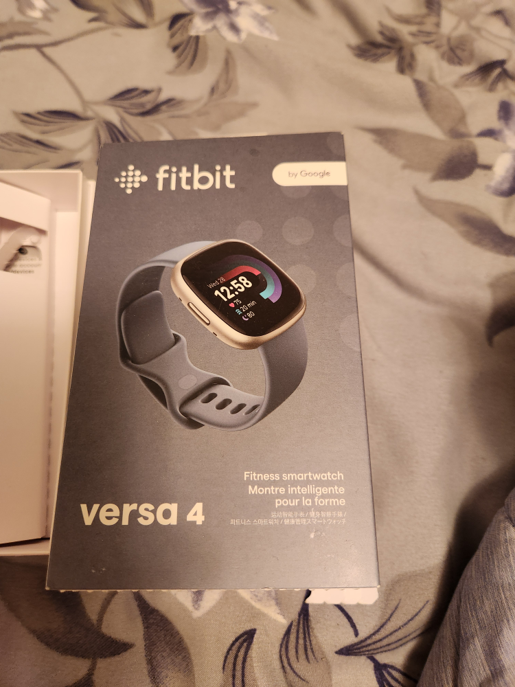 fitbit versa 4 with box thumbnail