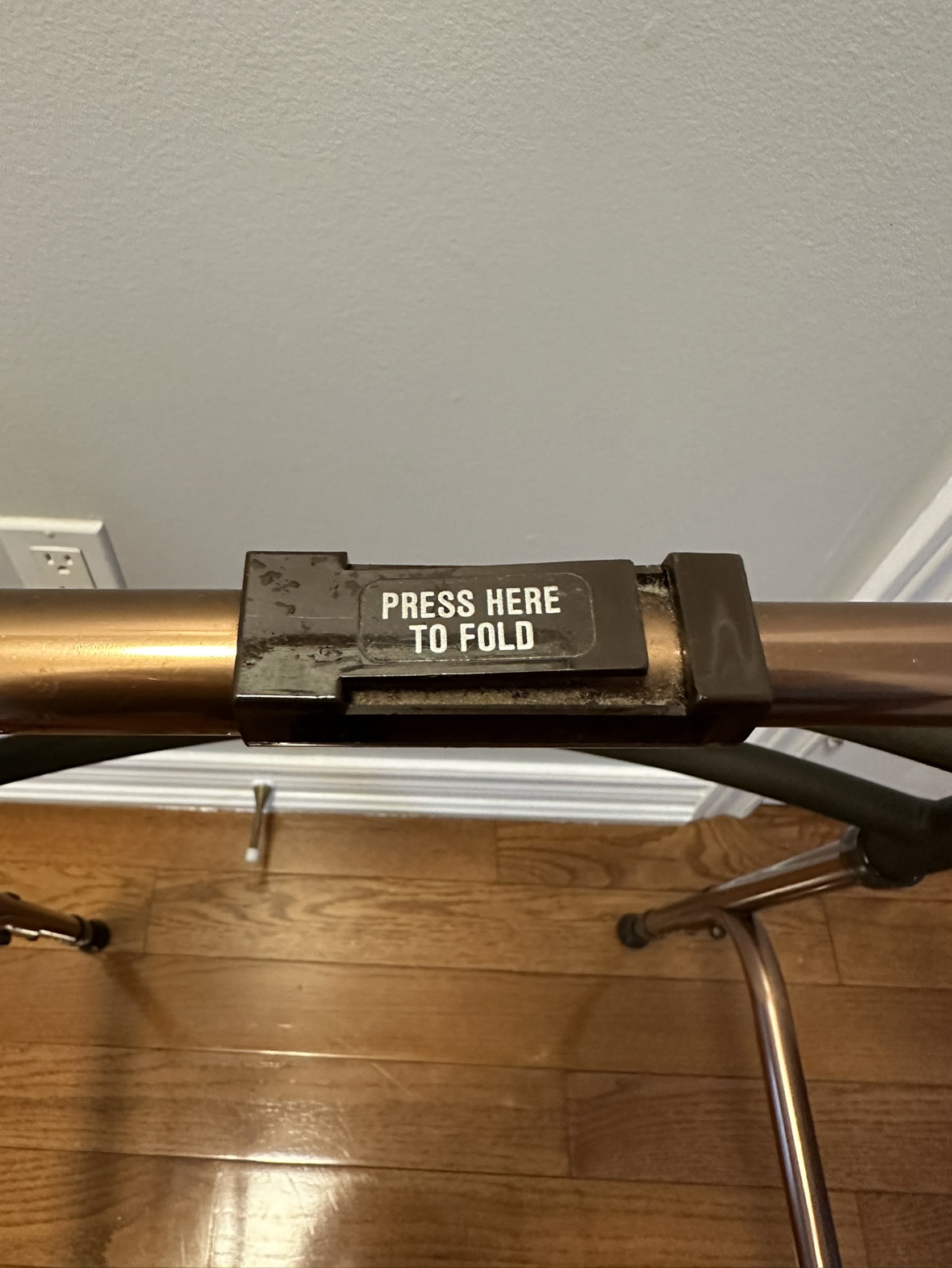 Walker for Seniors image indicator(2)