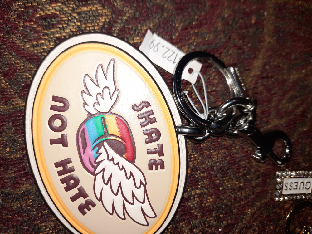 NWT authentic COACH Keychain key fob image indicator(2)