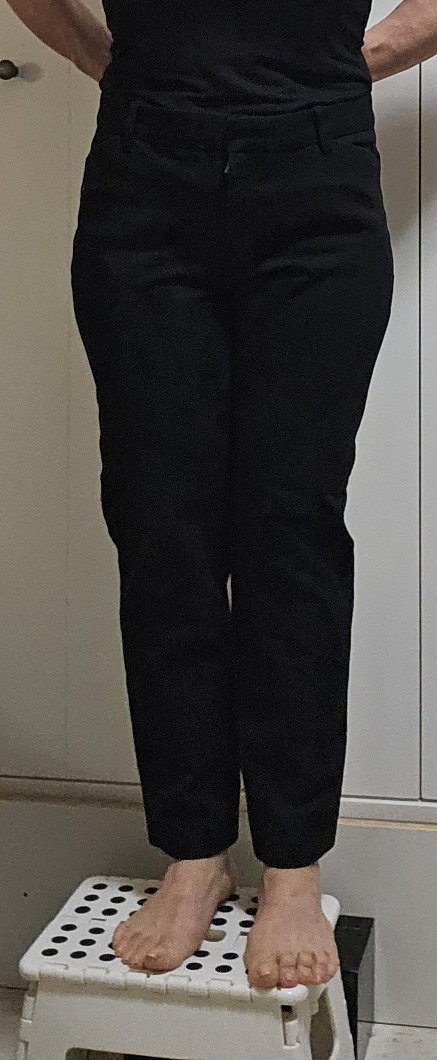 Gap women's pants image indicator(3)