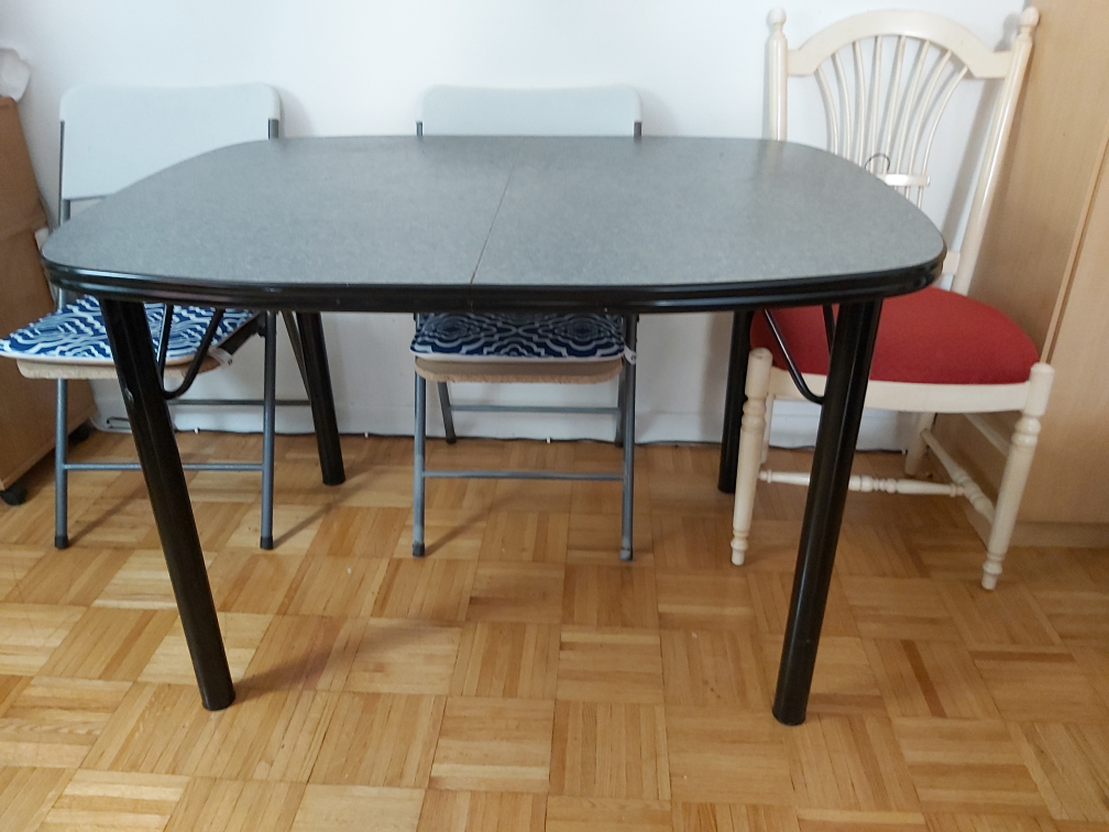 dining table Moving Sale!