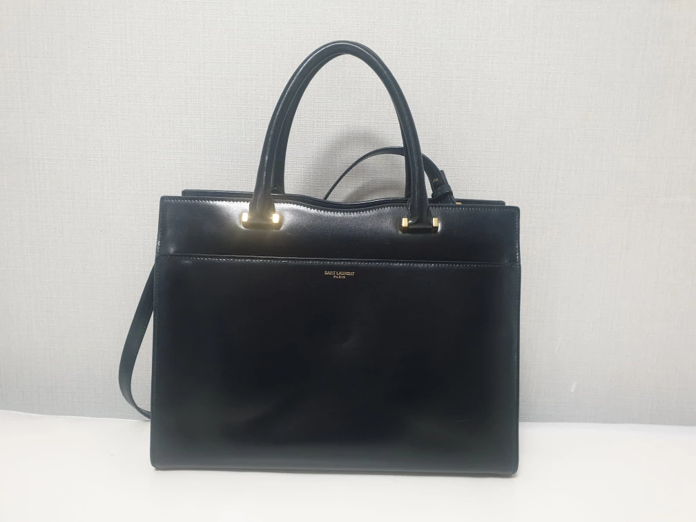 Authentic Saint Laurent uptown medium bag - photo 3