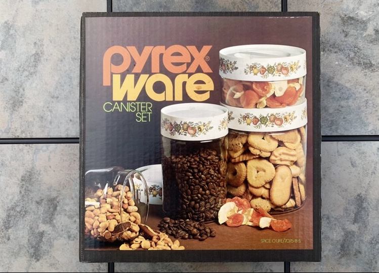 Pyrex Ware canister set, 4 piece set