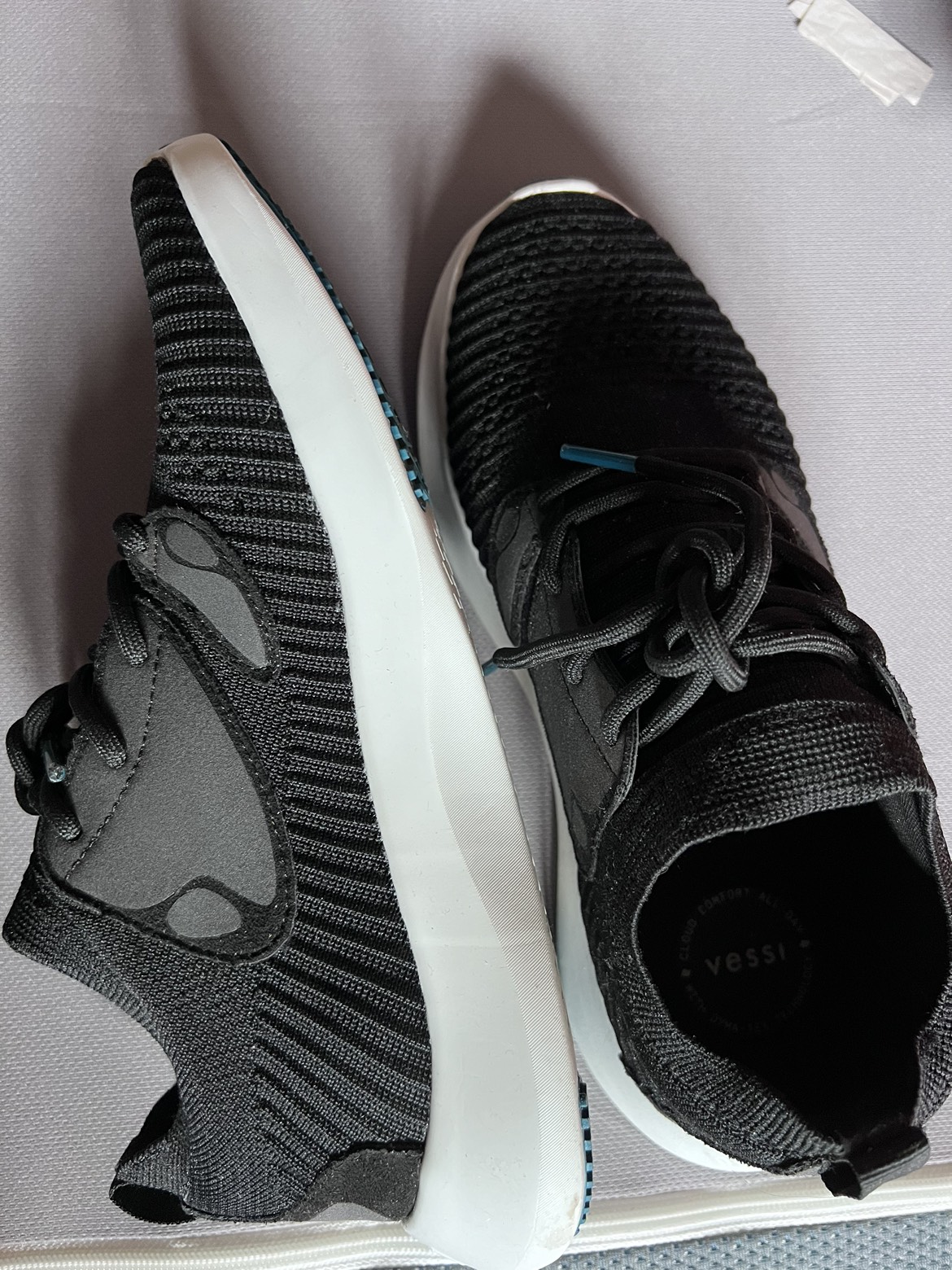 Vessi size 8
