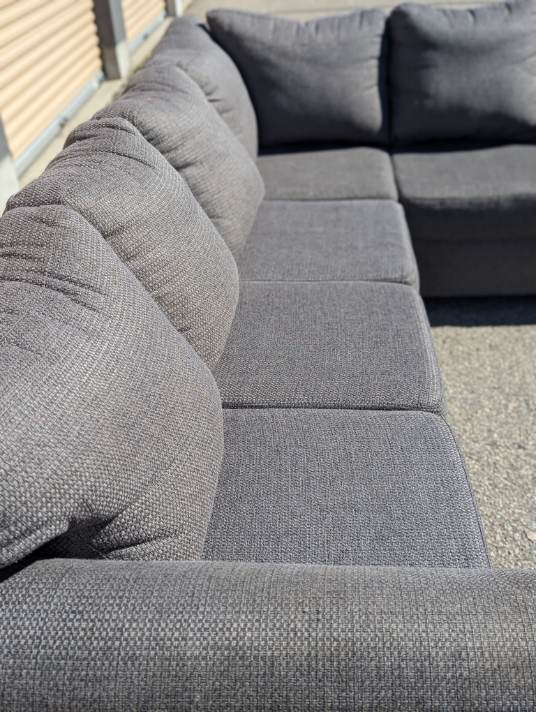 Free Delivery - Large Grey Comfy 7 seater Sectional Couch/ Sofa - photo 4