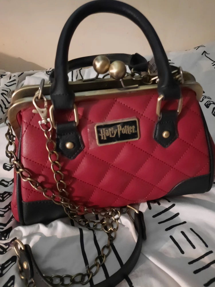 Authentic Harry Potter Collector Purse image indicator(4)