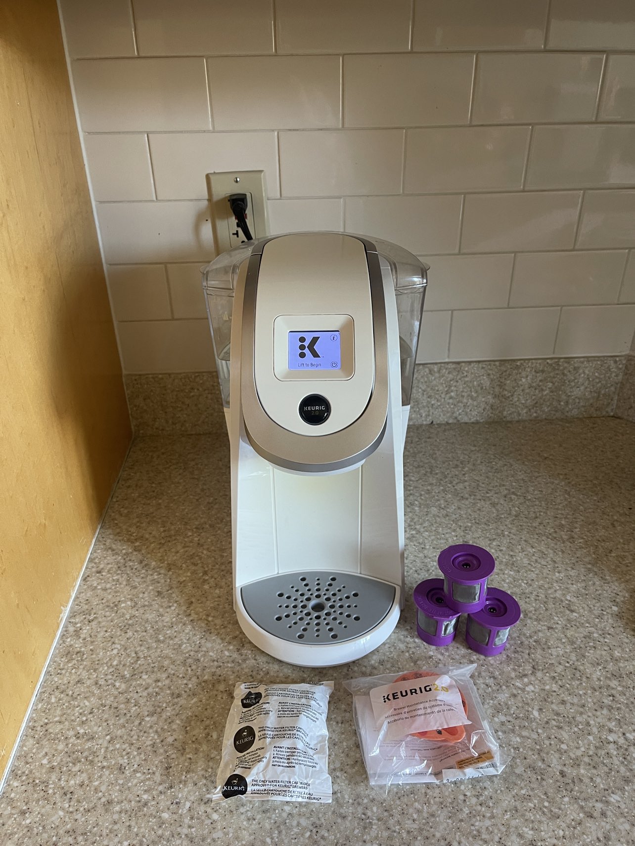 White Keurig 2.0 Coffee Machine