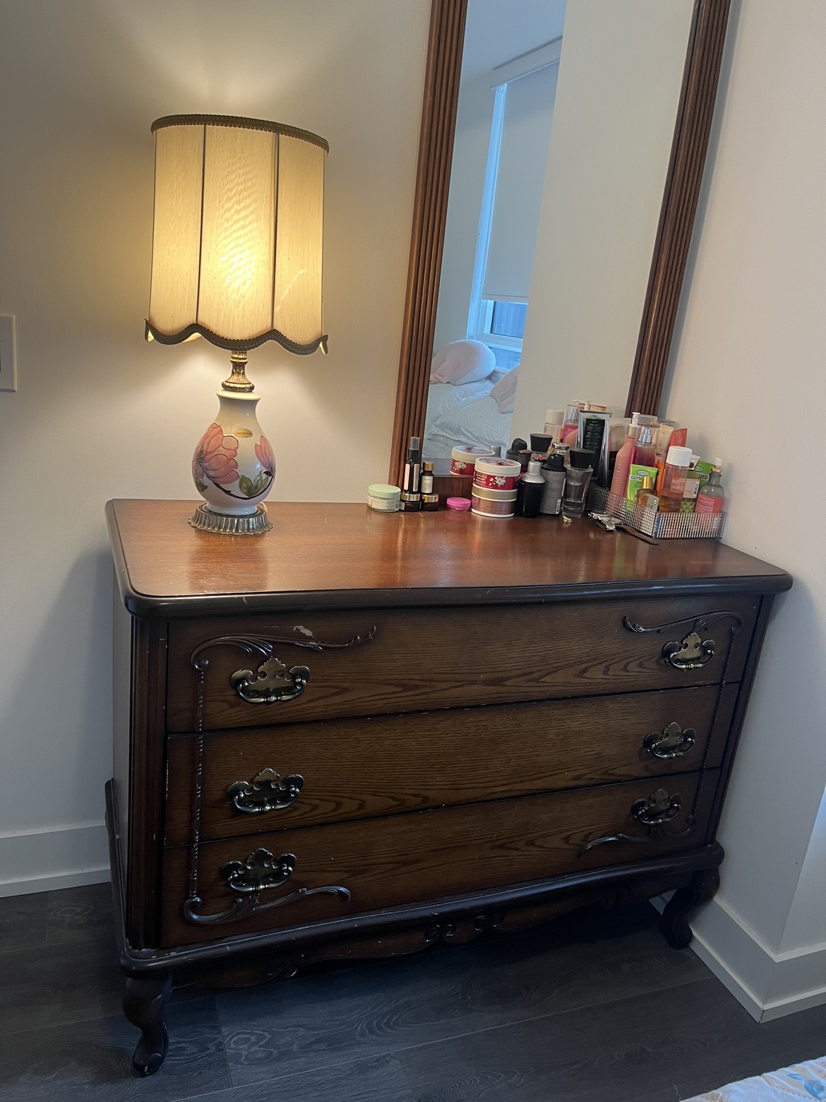 Vintage Drawer Dresser with Mirror - photo 2