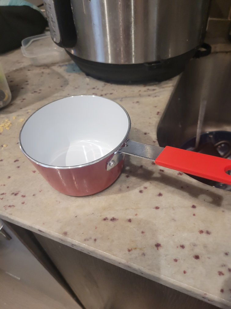 small red sauce pan (new) - photo 2