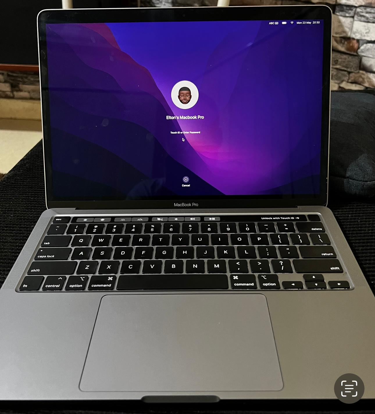 2020 MacBook Pro 13 inches - photo 2