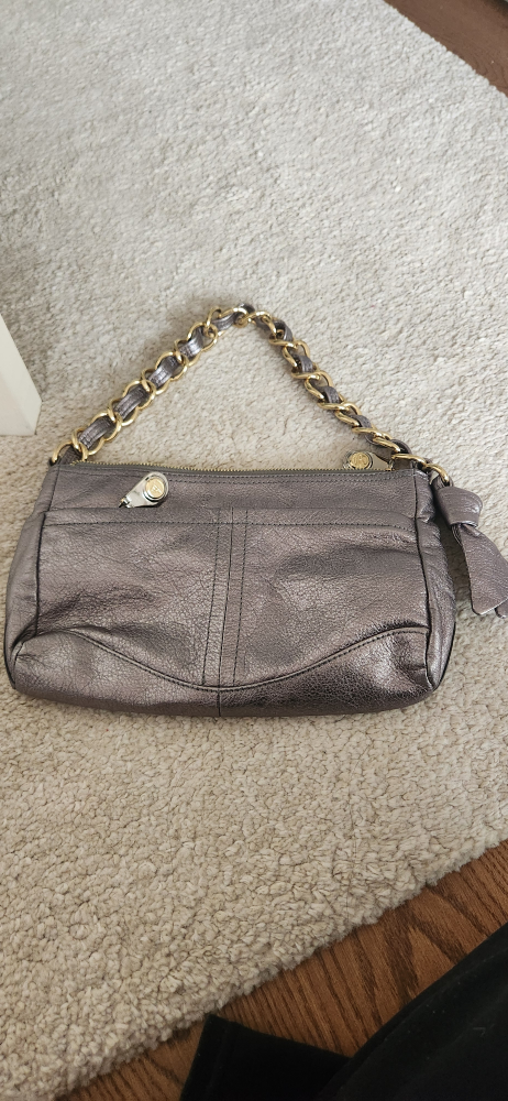 Metallic Leather Shoulder bag image indicator(2)