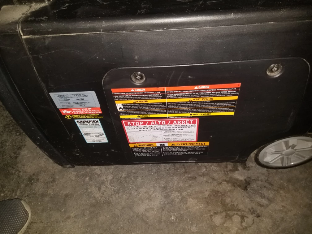 Champion 3100 Watt Inverter Generator - photo 3