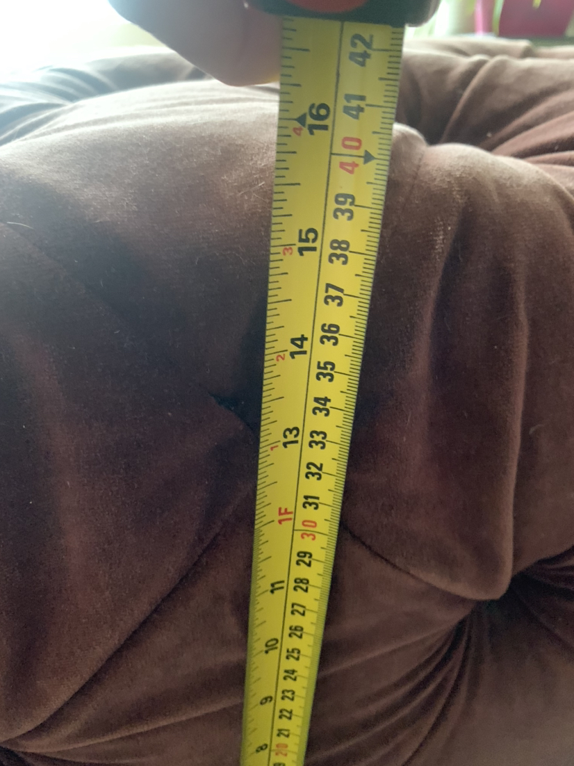 2 Ottomans image indicator(6)