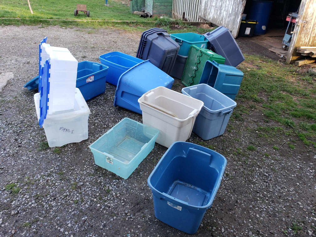 Rubbermaid Storage
