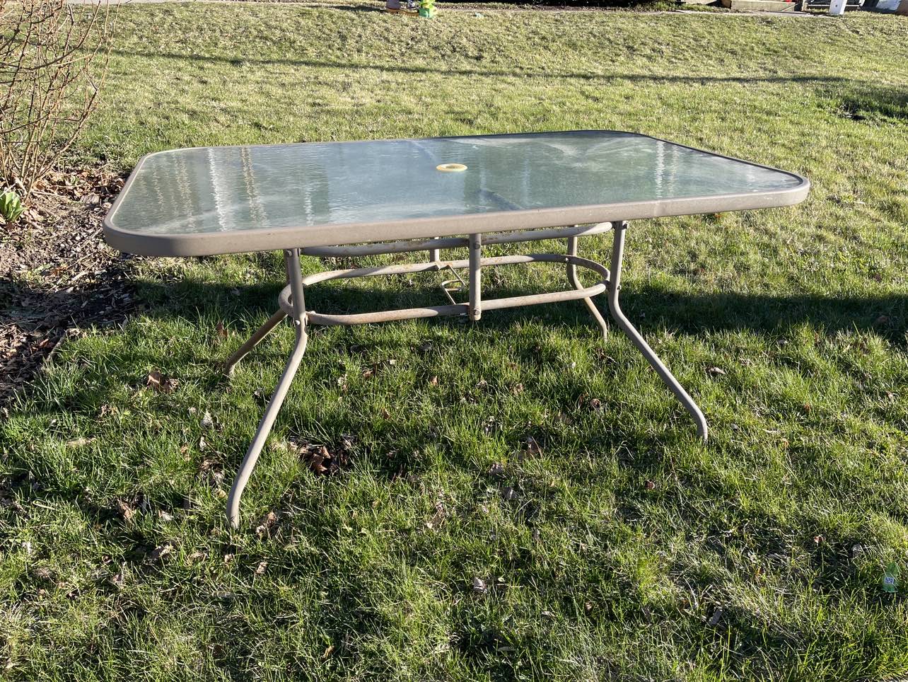 Free Glass Patio Table thumbnail