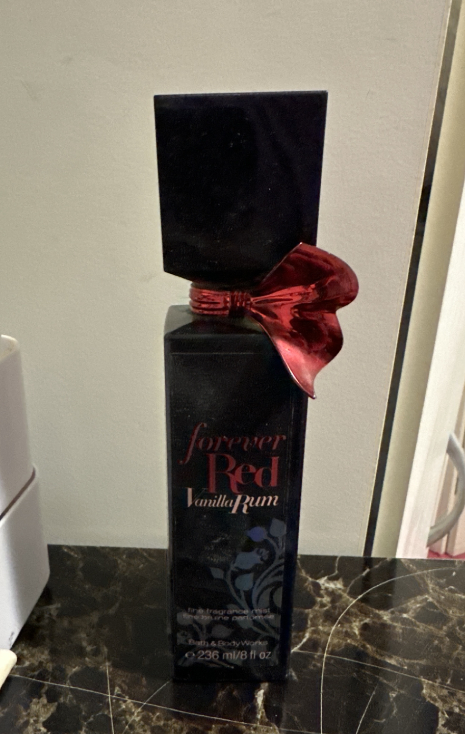 Bath and body works perfume thumbnail