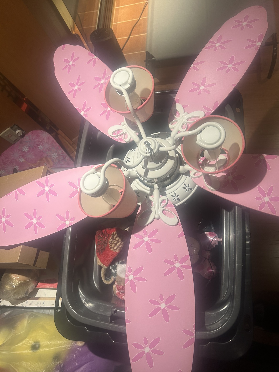 Hunter 44" Dreamland Girls Ceiling Fan - photo 2