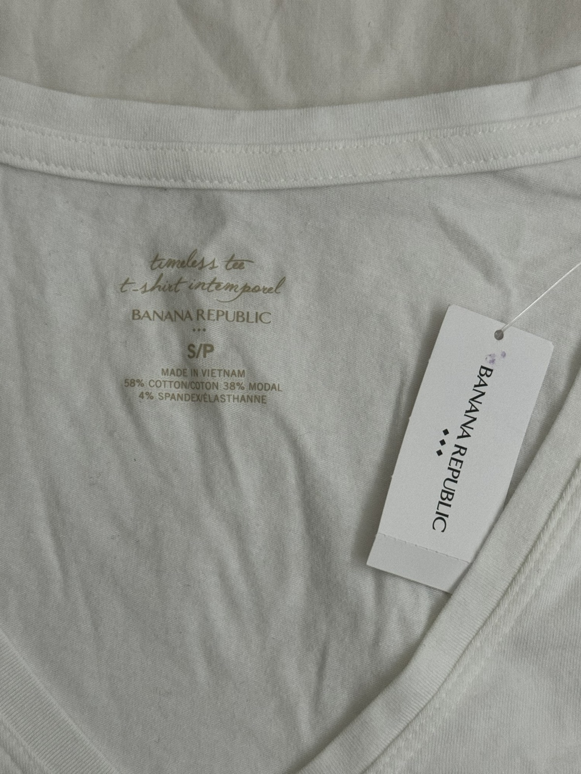 (s) Banana Republic Soft Long-sleeve image indicator(2)