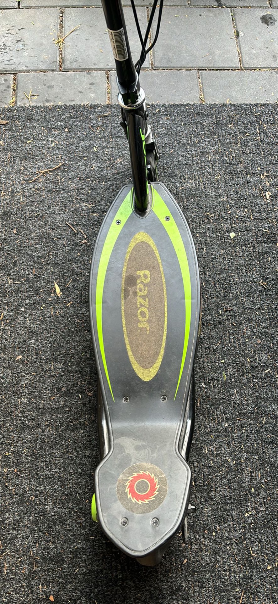 Kids electric scooter - photo 3