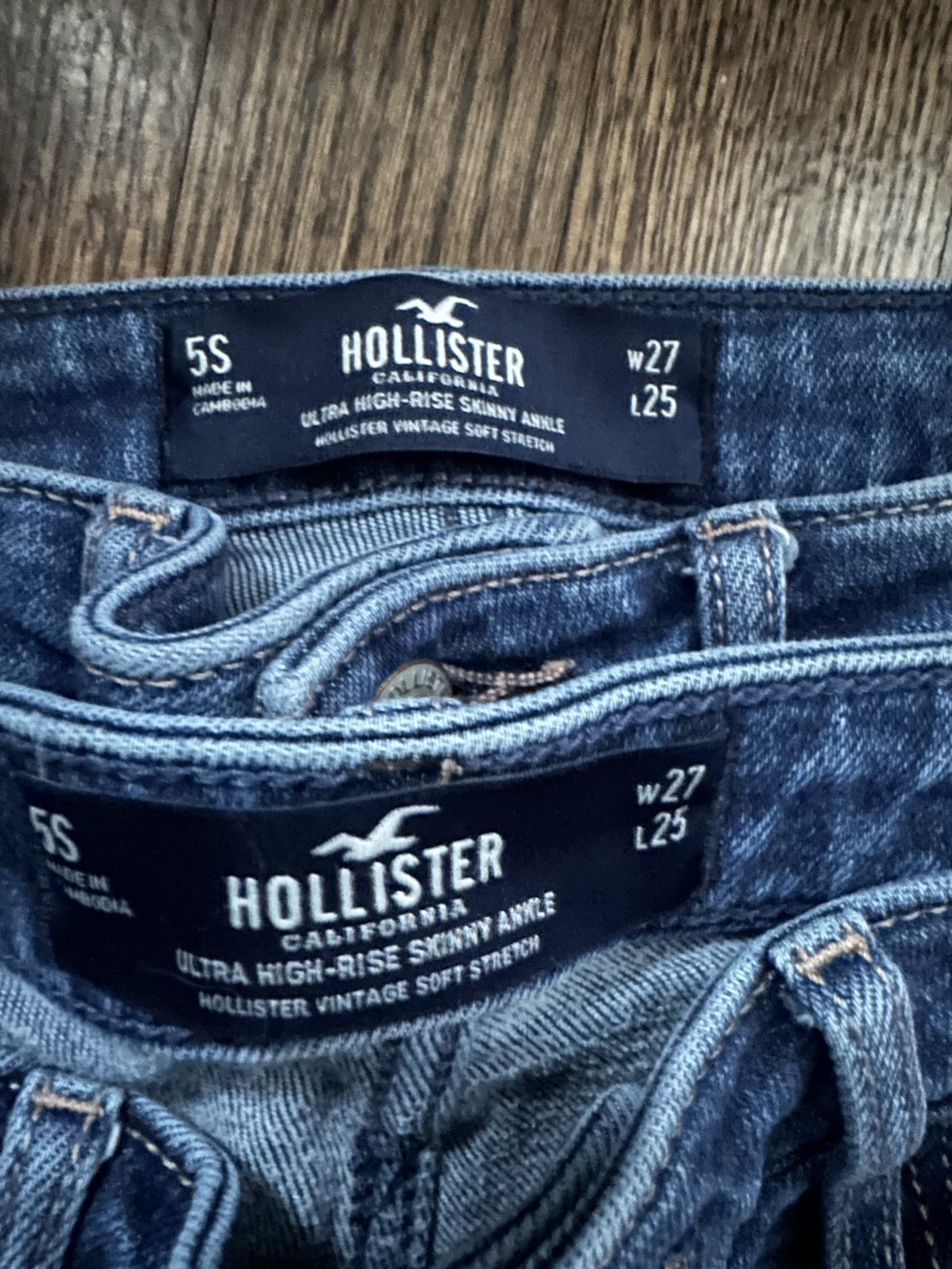 Gently used jeans - photo 2