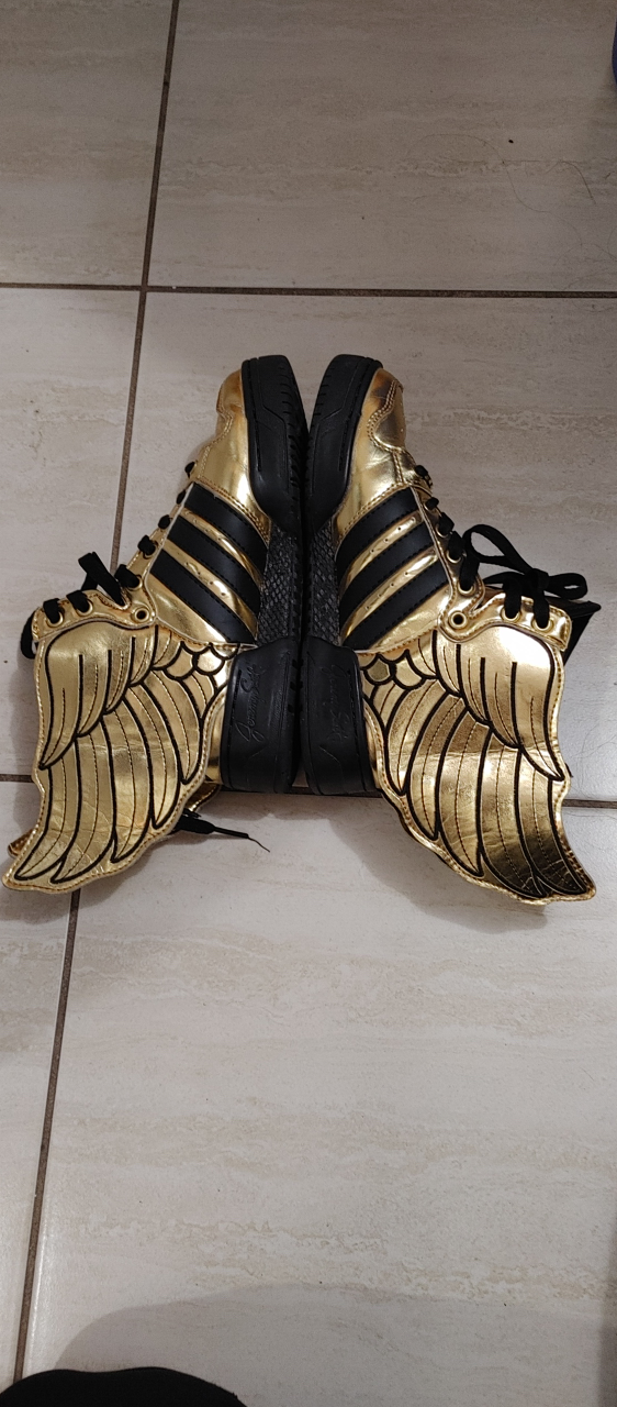 Adidas Original by Jeremy Scott - Size 5 Mens/Women image indicator(2)