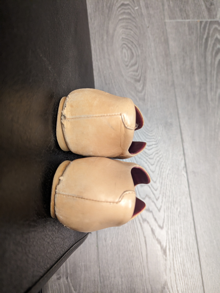 Women's Elfin Flat 9 image indicator(5)