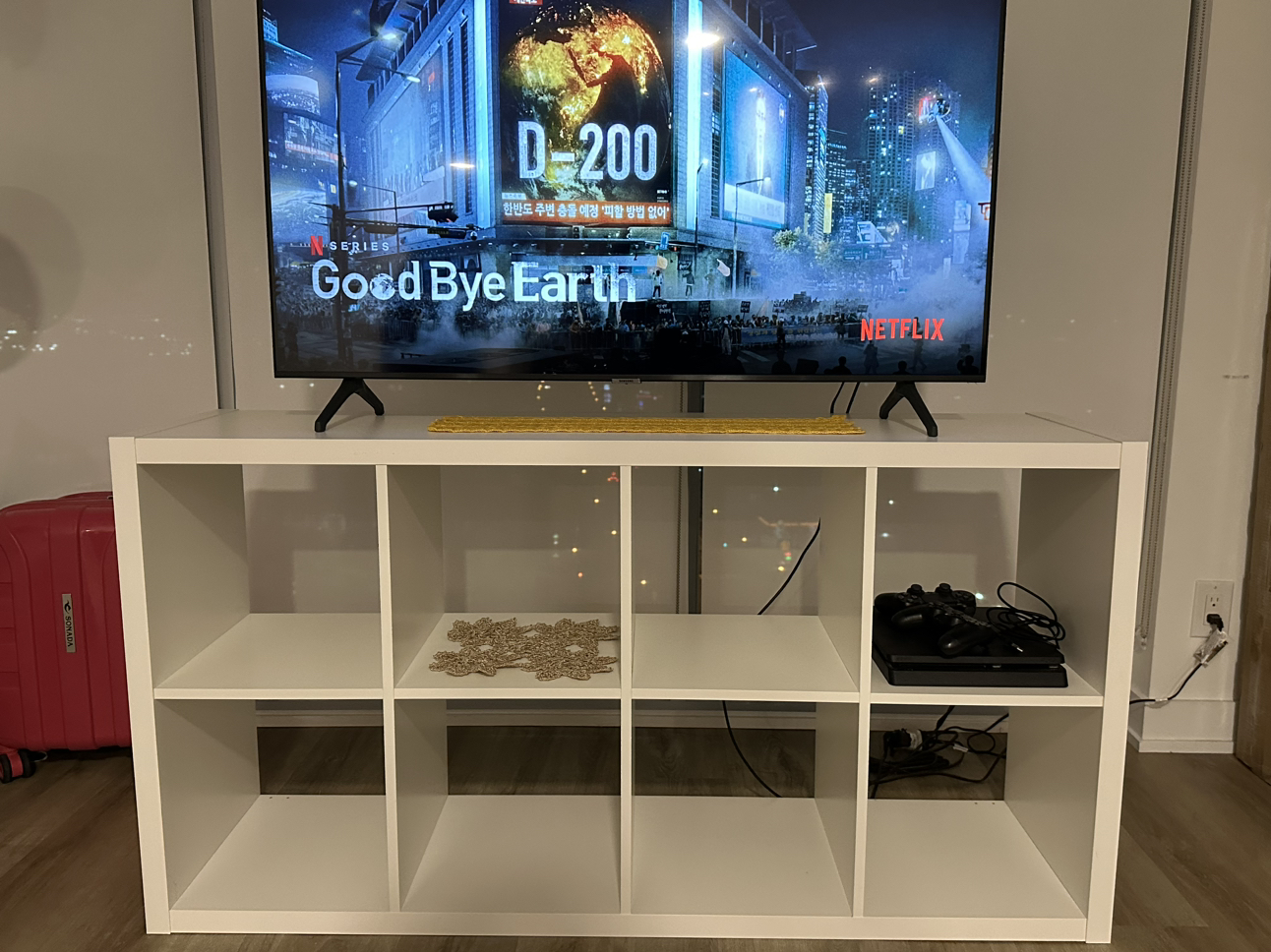 IKEA shelf unit - photo 2