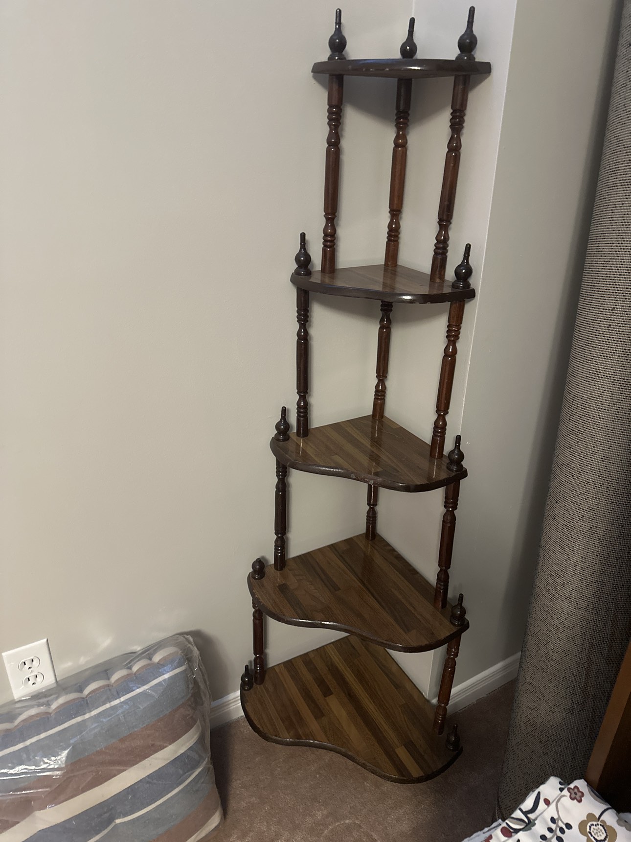 shelves - photo 2