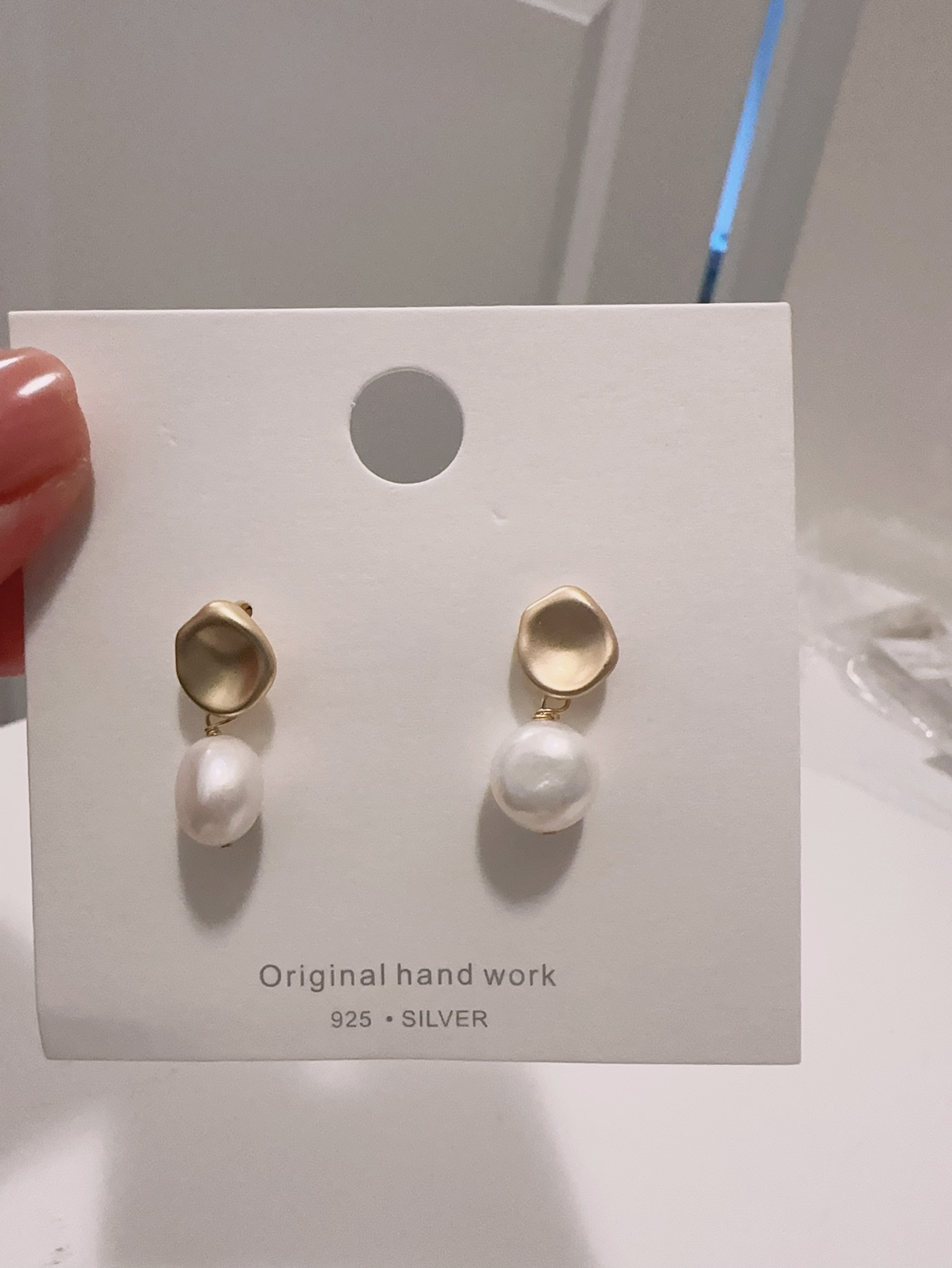 Drop earrings