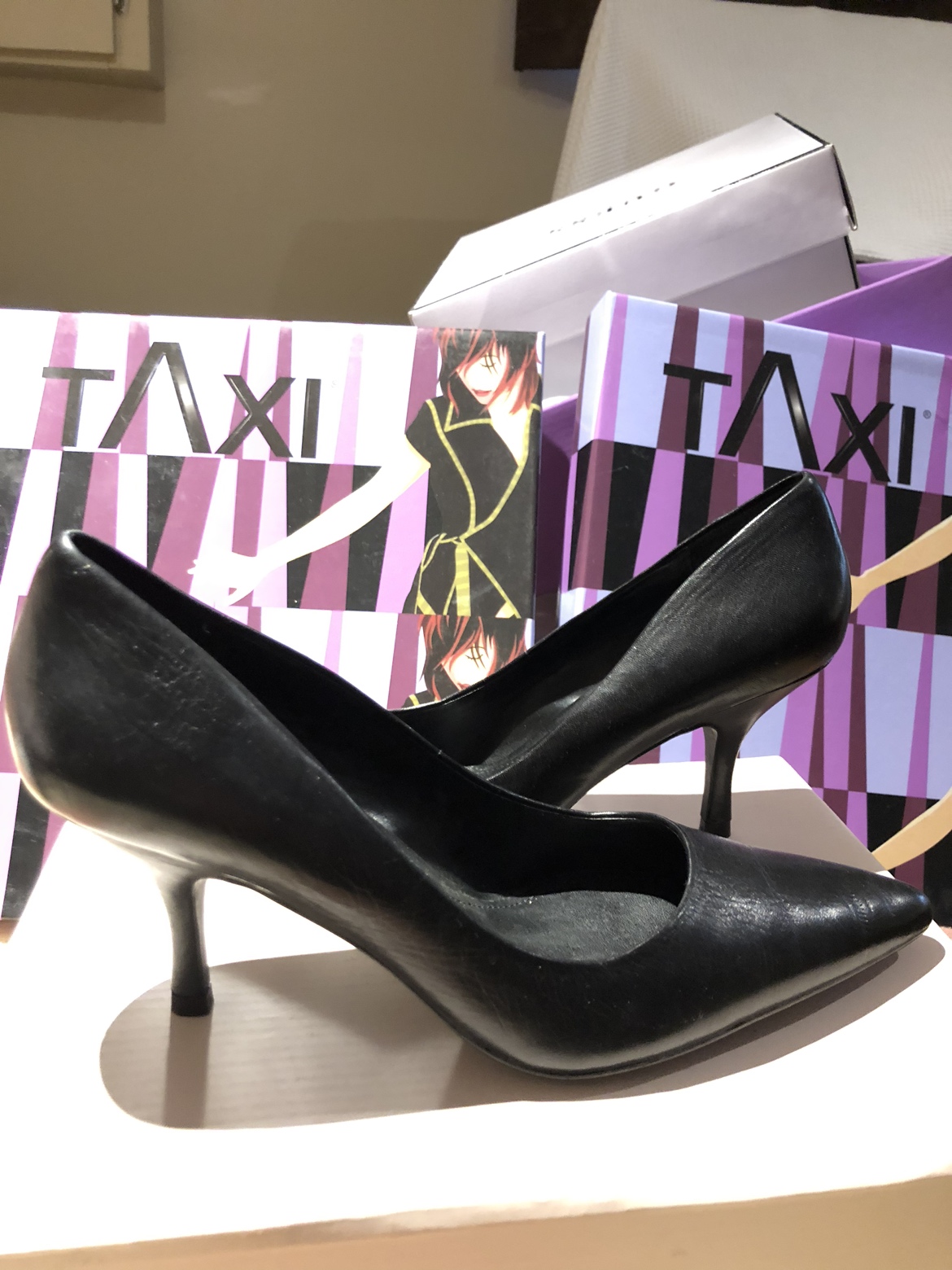 Woman's Dress shoes - photo 2