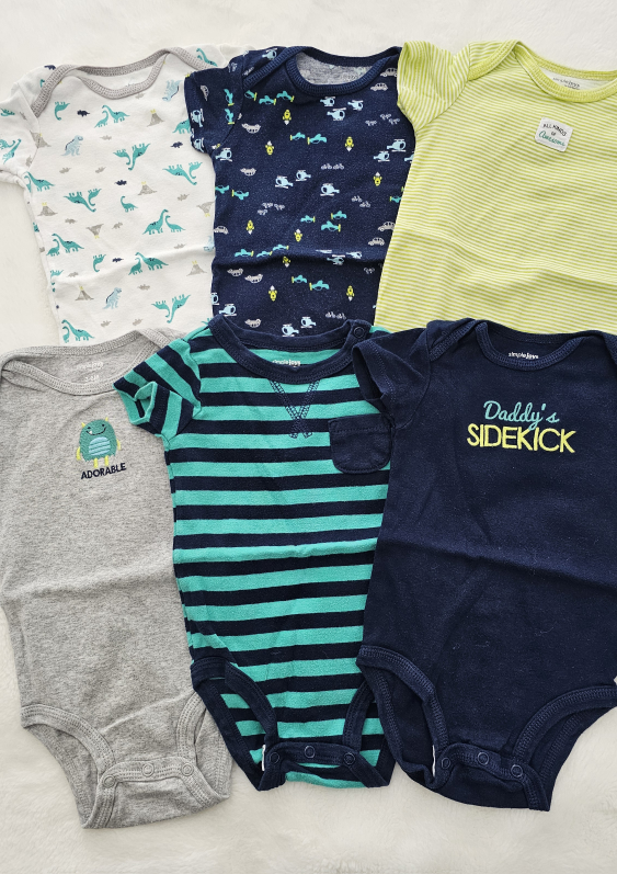 baby bodysuit 3-6 months thumbnail