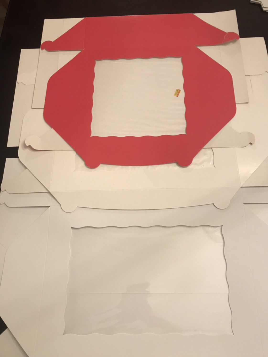 Variety of cake or cupcake boxes and cupcake inserts thumbnail