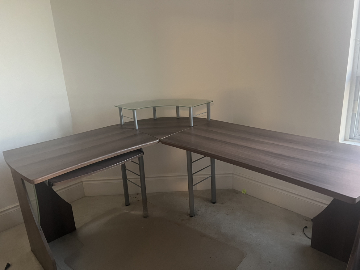 L shape Study table - photo 2