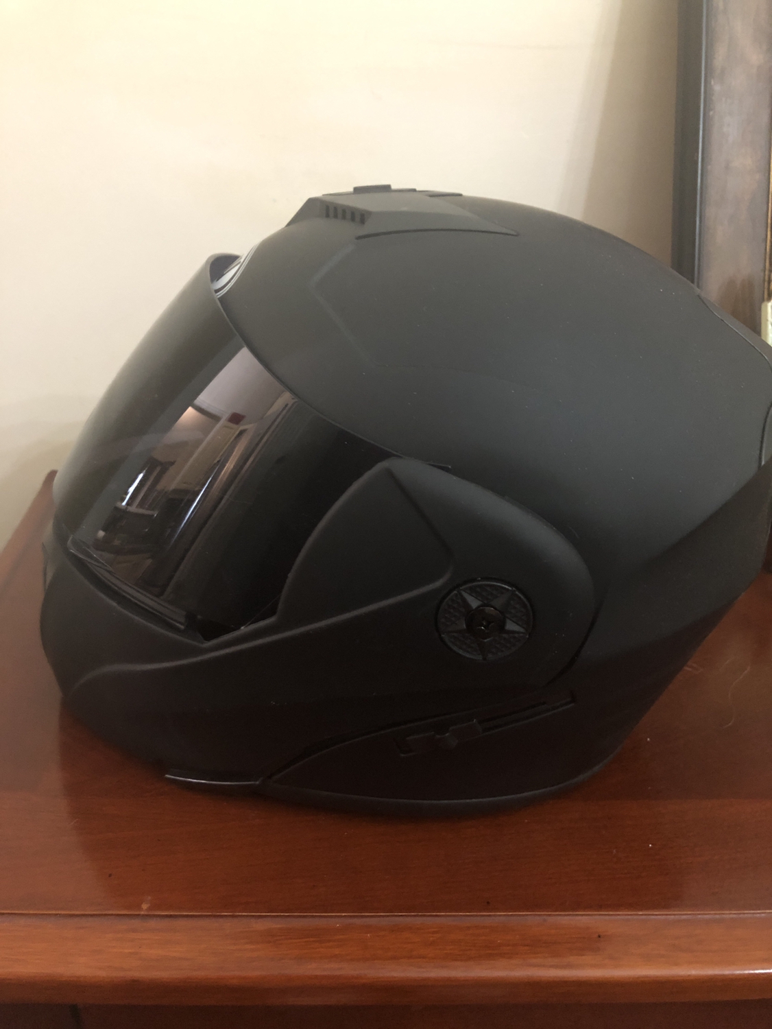 Motorcycle Helmet New, never used image indicator(2)