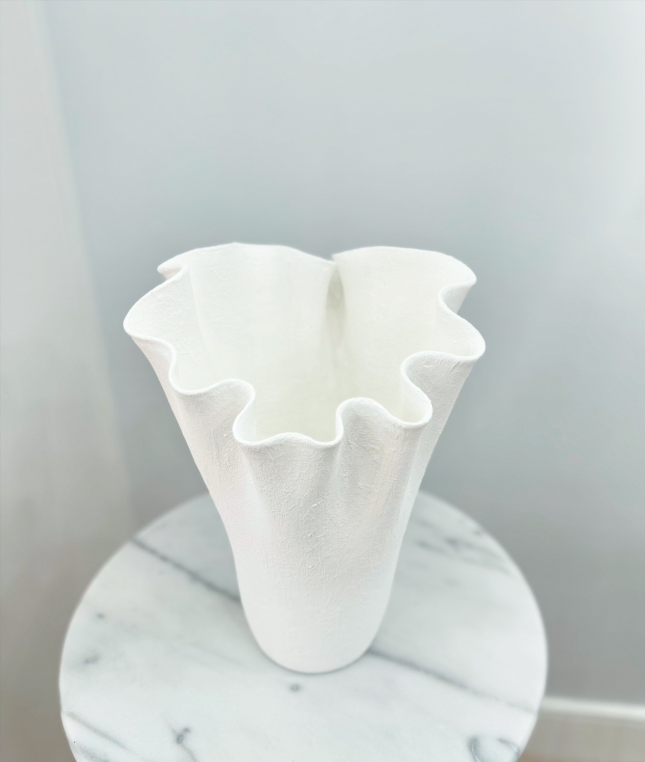 White decorative vase thumbnail