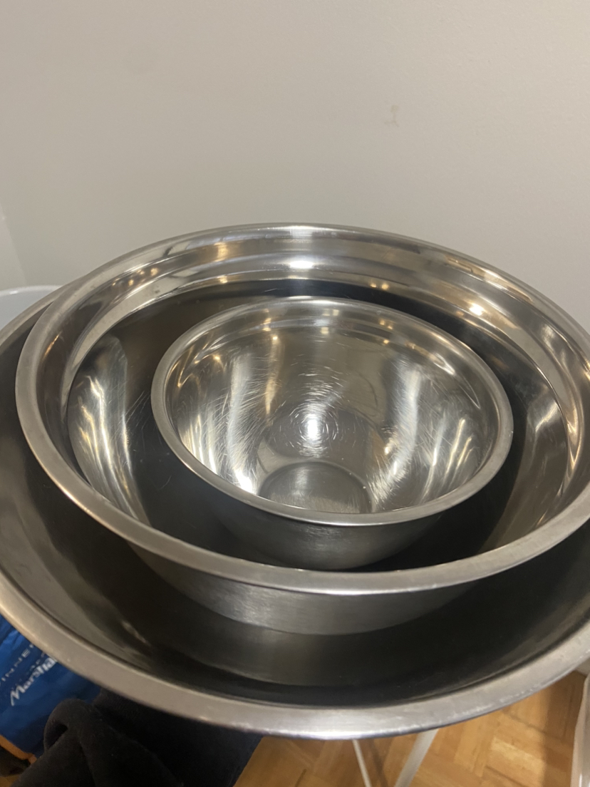 Metal Bowls (set of 3) thumbnail