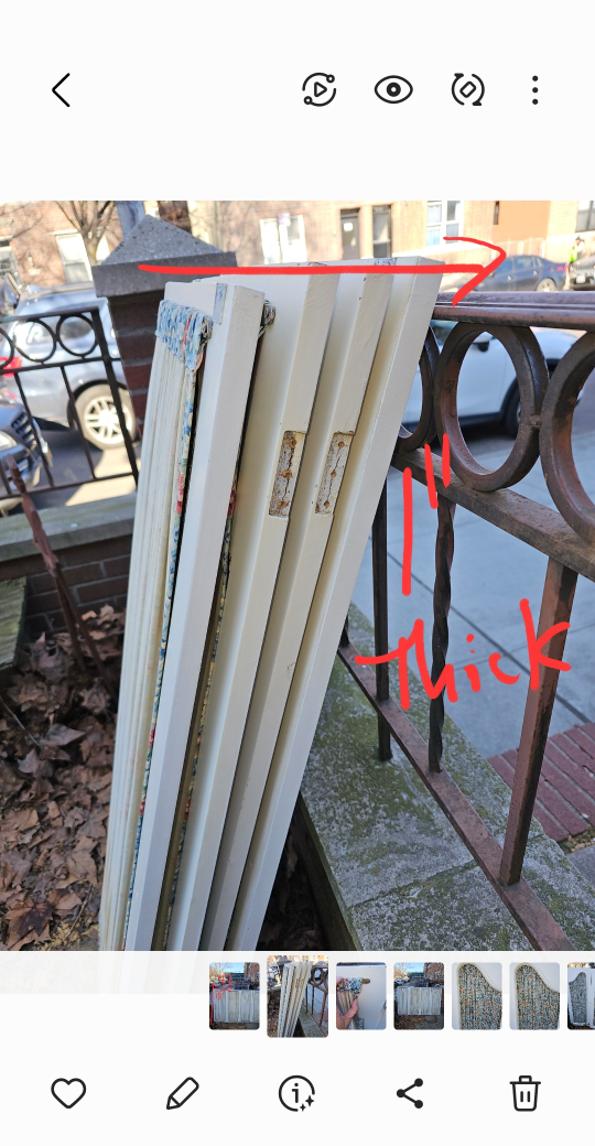 4 Wooden Doors with Wire Inserts image indicator(8)