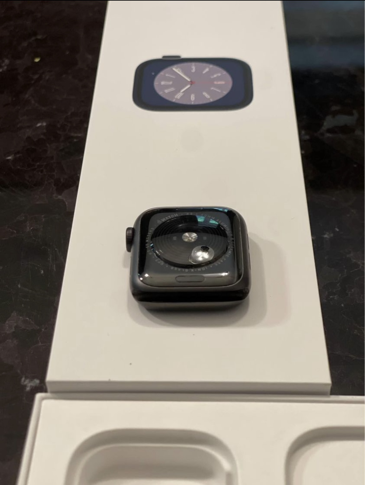 Apple Watch SE GPS - photo 3