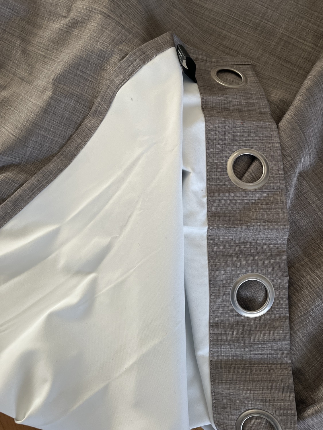 Curtain panels image indicator(2)