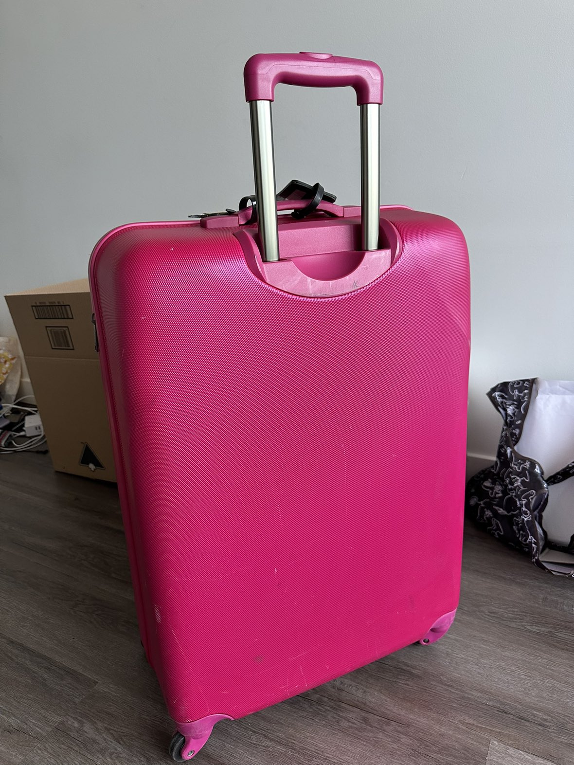 Delsey 28” Luggage - photo 2