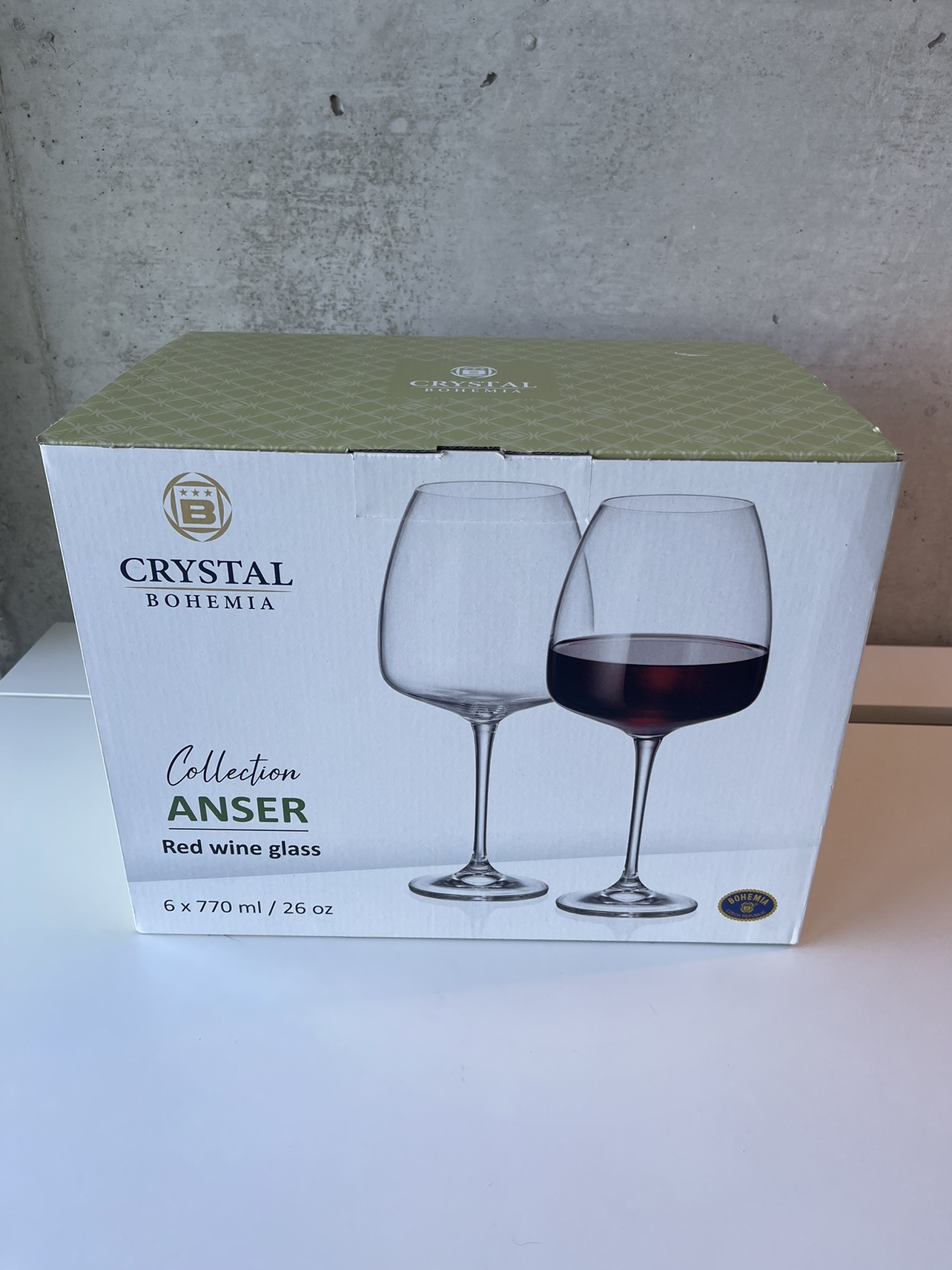 Wine glasses x6