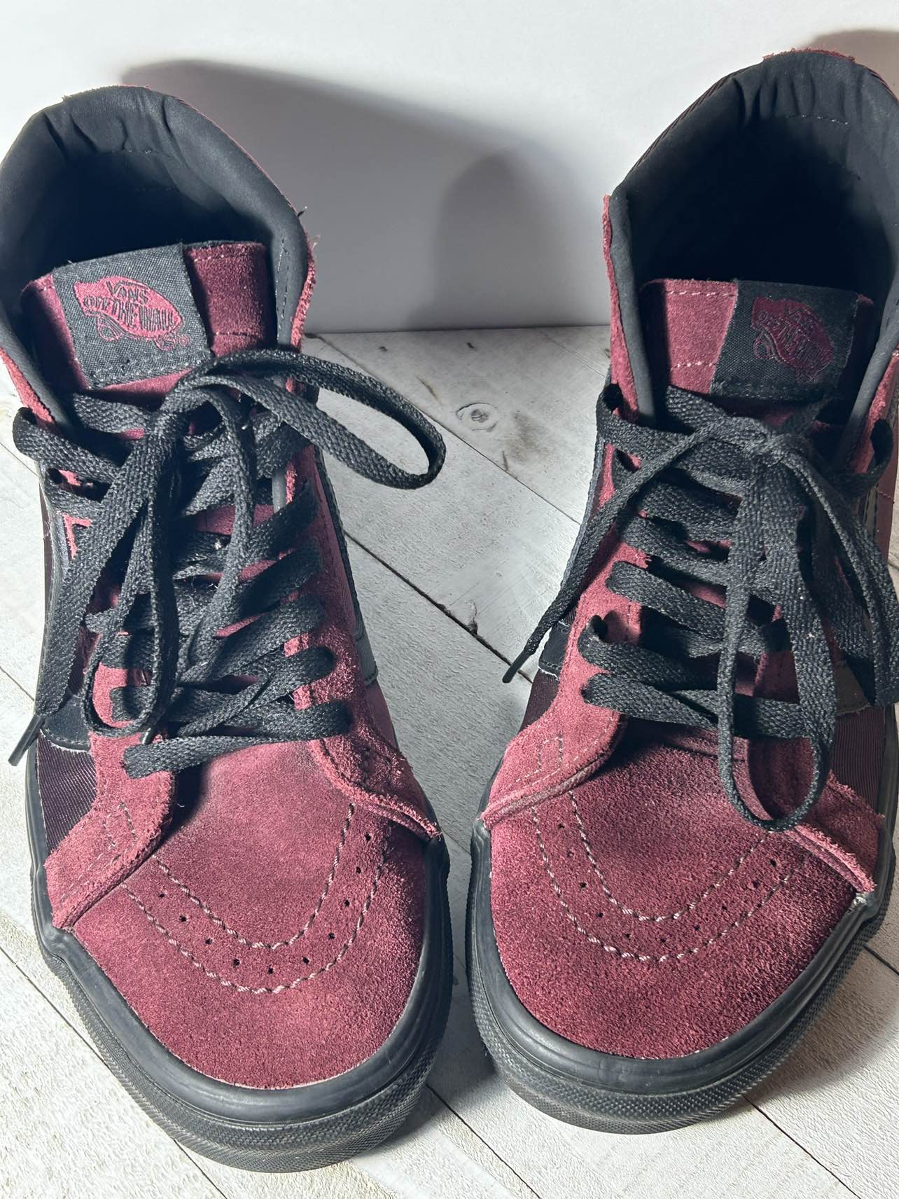 CLEARANCE Vans Unisex Hightop Shoes image indicator(10)